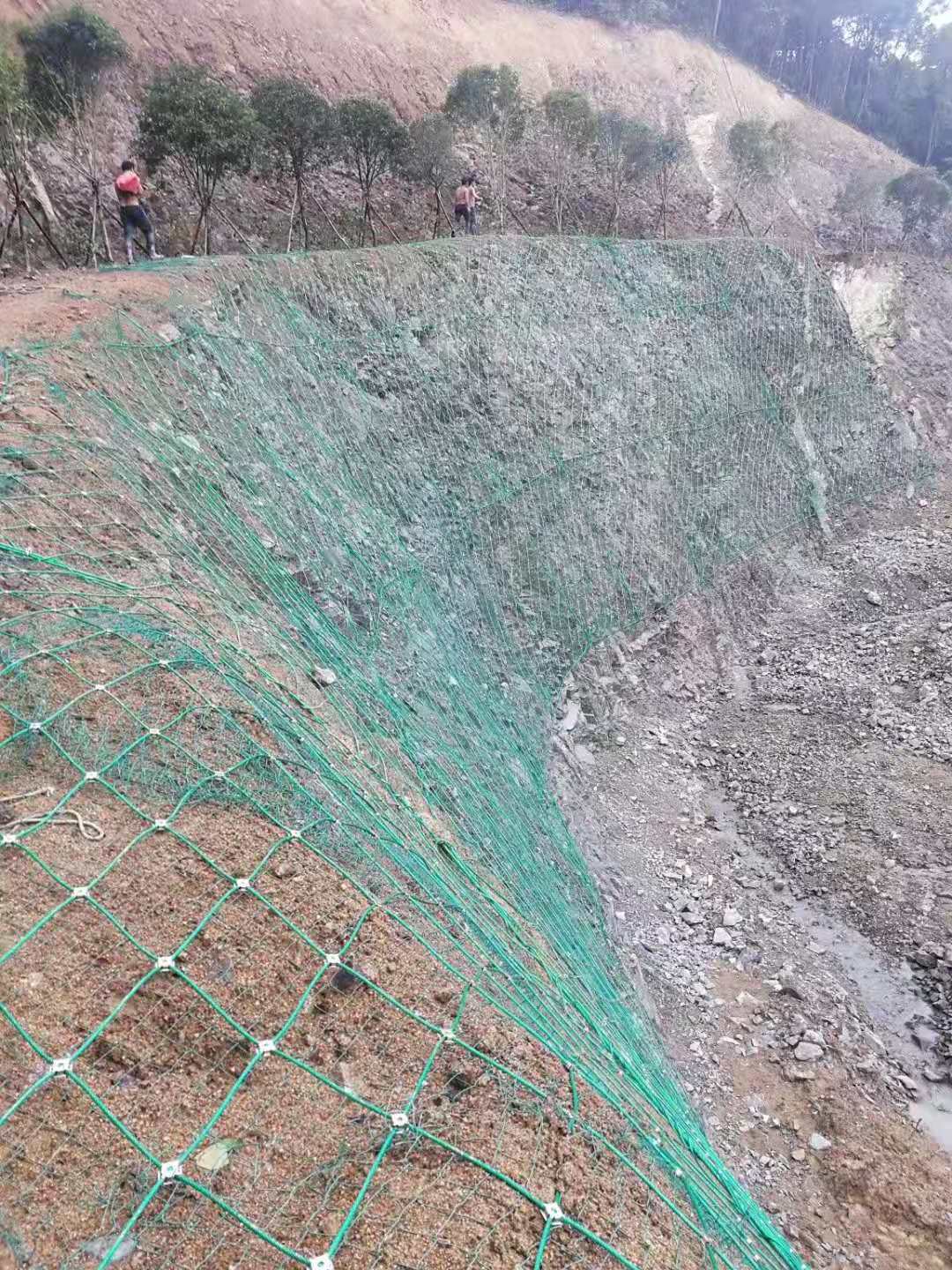 公路主动护坡网 列举网.jpg